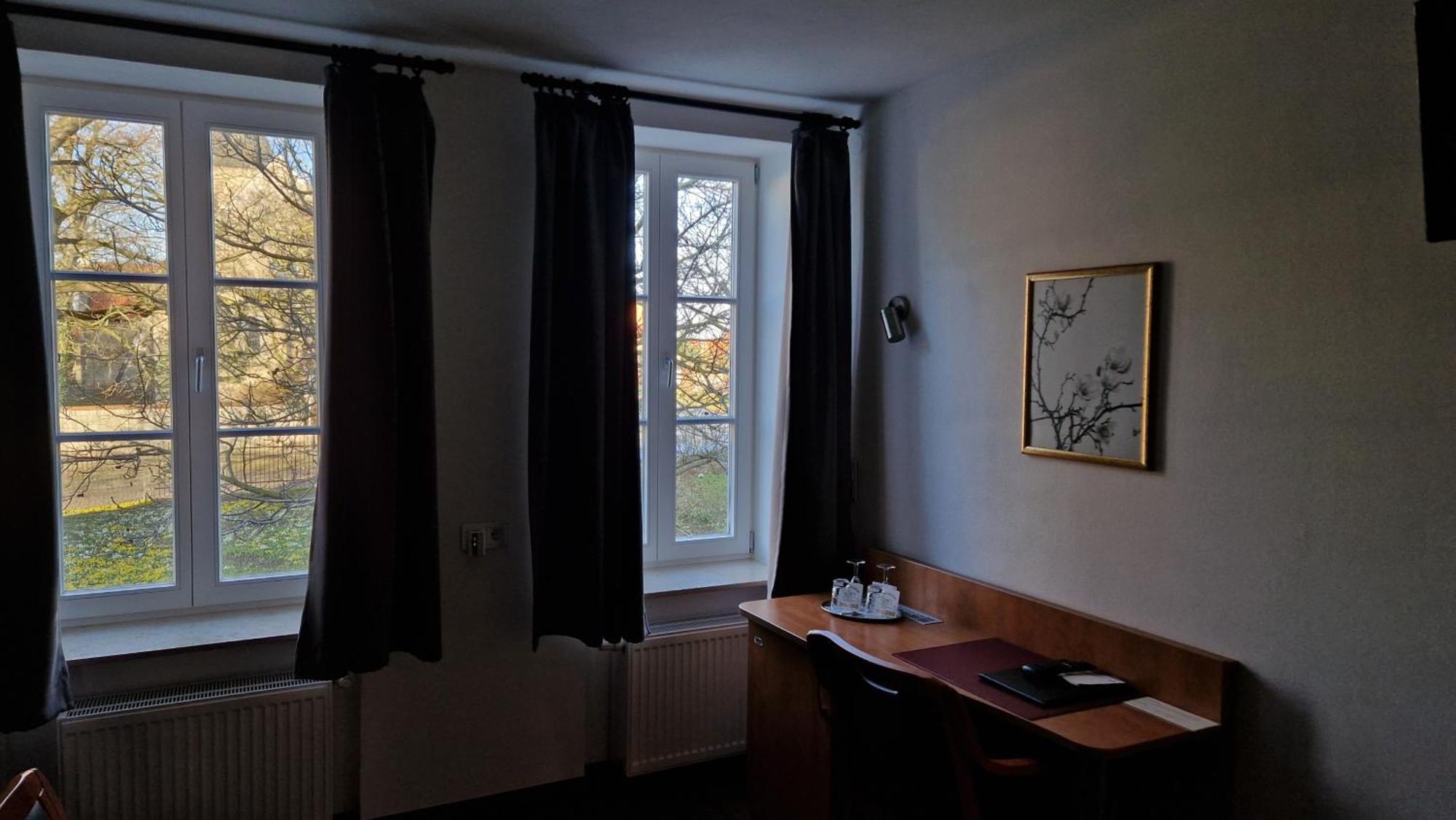 Hotel Garni Demmel & Cie Rohrsheim Экстерьер фото