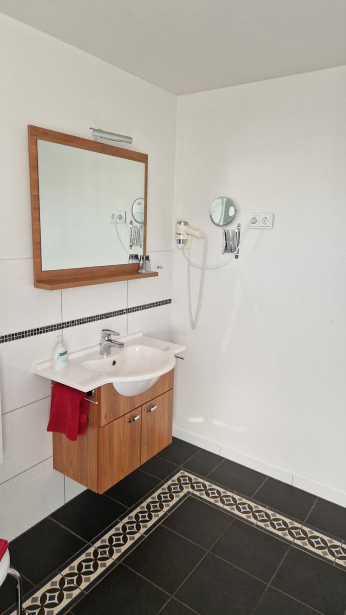 Hotel Garni Demmel & Cie Rohrsheim Экстерьер фото