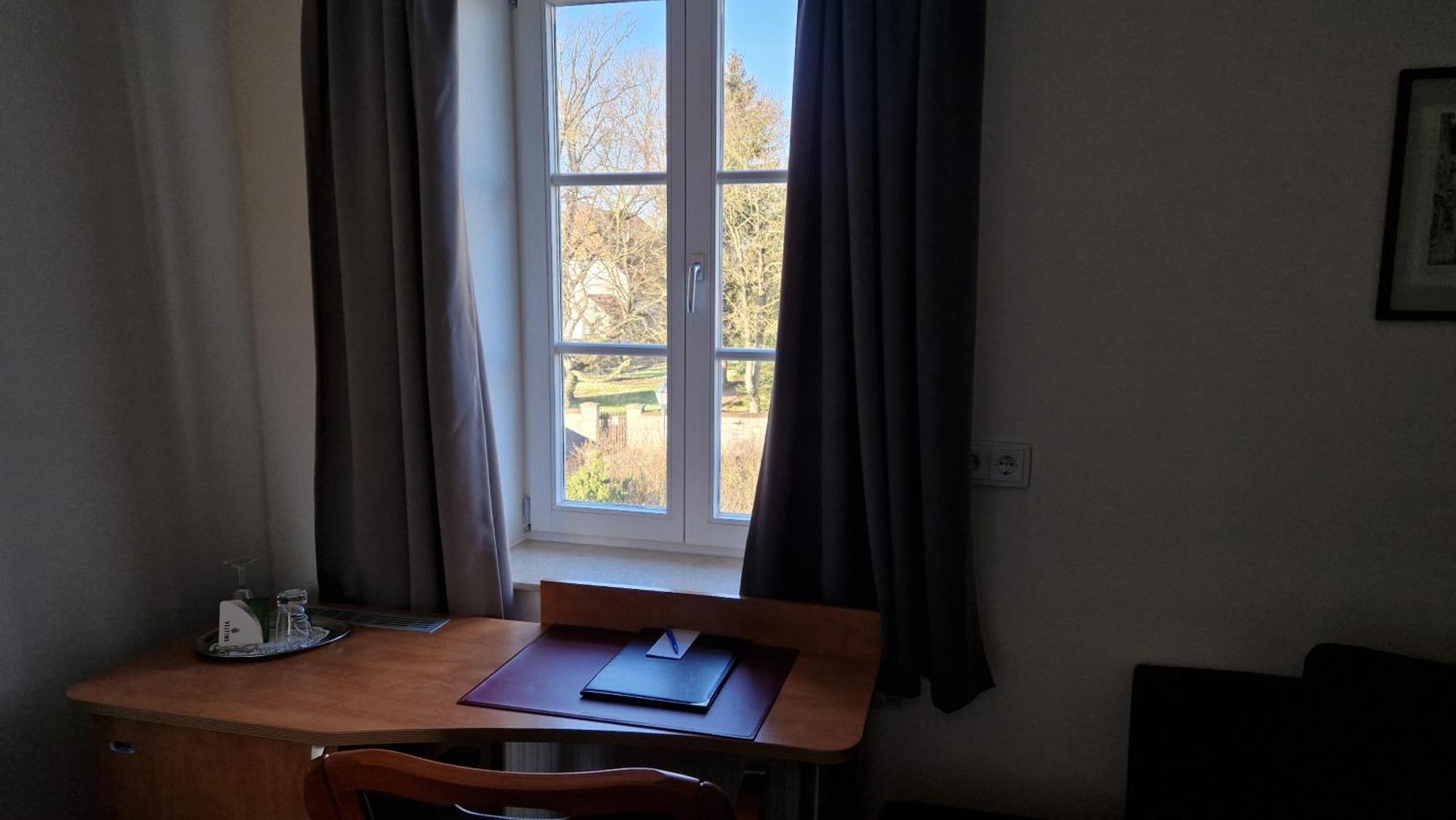 Hotel Garni Demmel & Cie Rohrsheim Экстерьер фото